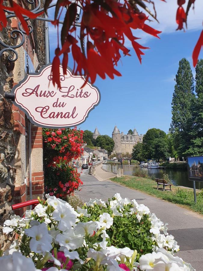 Aux Lits Du Canal ジョスラン エクステリア 写真